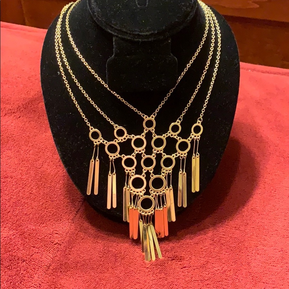 NWT Stony Gold three layer necklace